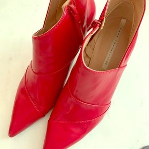 Zara Trafuluc red booties